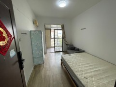 御花苑 1房0厅  精装修朝北 租金1300元/月