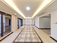 万科翡丽山 4房2厅  精装修朝南 租金4500元/月